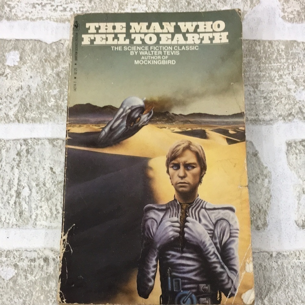 Vintage The Man Who Fell To Earth Paperback Book - Walter Tevis